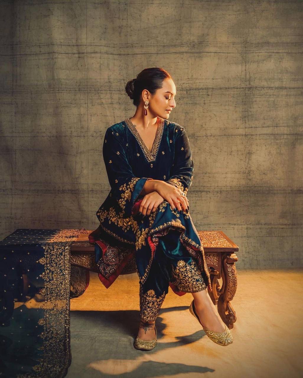 Sonakshi Velvet Embroidered Suit Set with Dupatta