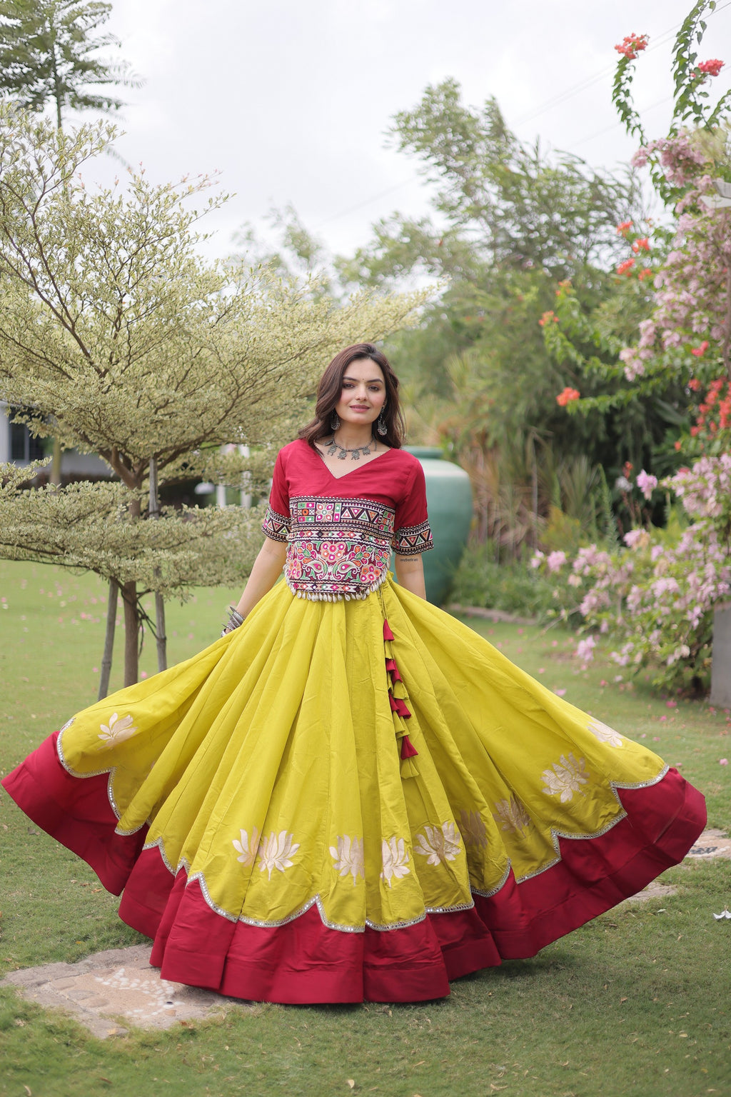 Designer Navratri Lehenga Choli Set