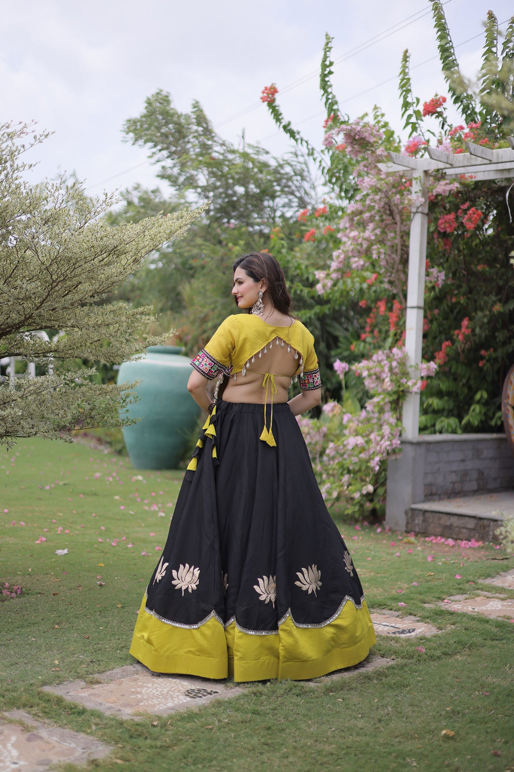 Designer Navratri Lehenga Choli Set