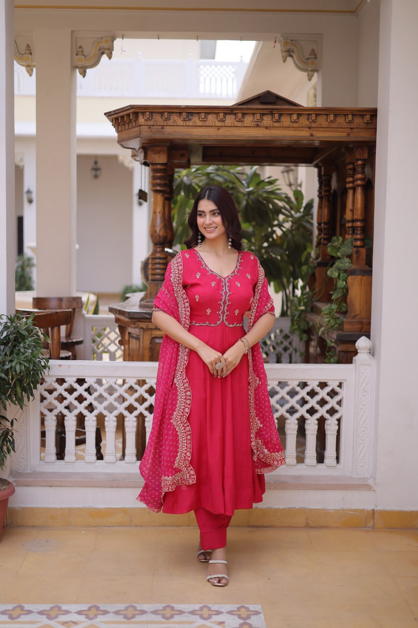 Premium Designer Mul Chanderi Kurti Pant Dupatta Set
