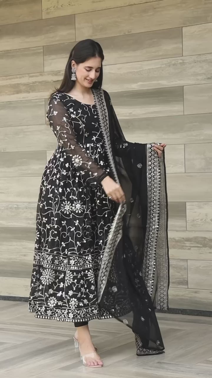 Black Georgette Heavy Embroidered Kali-Cut Anarkali Suit Set